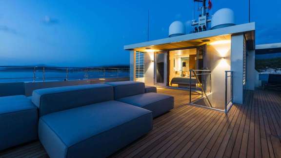 Image of CALADAN yacht #6