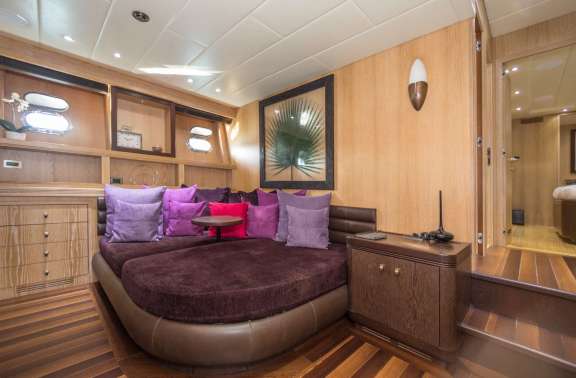 Image of JFF yacht #8