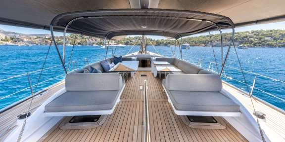 Image of YCH2 yacht #4