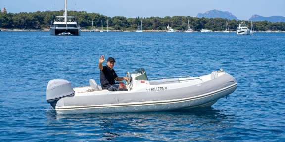 Image of SEAZEN II yacht #15