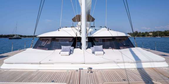 Image of SEAZEN II yacht #5