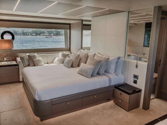 Image of LADY M yacht #6