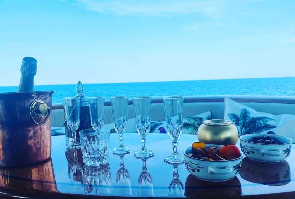 Image of NOMADES yacht #3