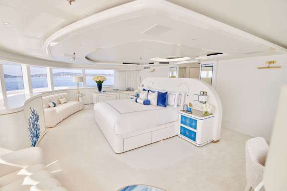 Coral Ocean - Master Suite