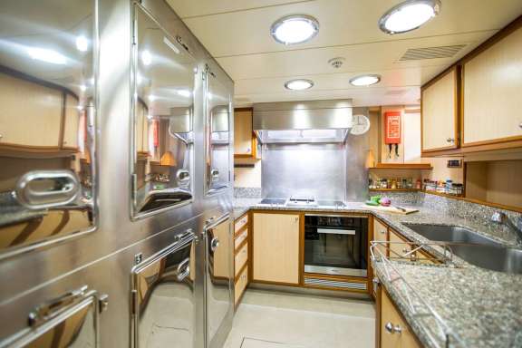 Image of ELLEN yacht #12