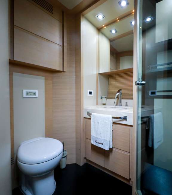 Image of FOREVER ROSANNA yacht #11