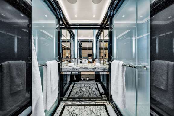 Image of OKTO yacht #12