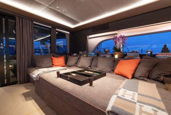 Image of CAT TUA yacht #15