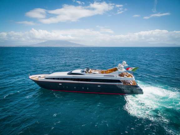 Image of Angra Too yacht #18