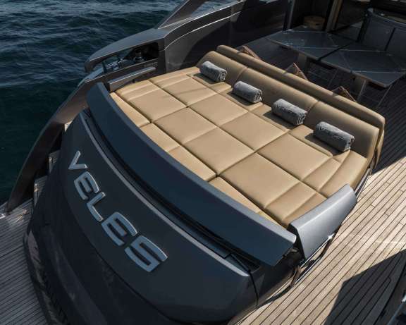 Image of VELES yacht #4