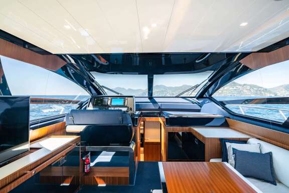 Image of BLUE SHARK yacht #13