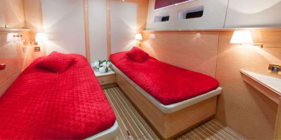 Image of HOUBARA yacht #18