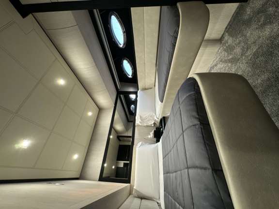 Image of THYKE III yacht #16