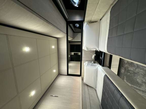 Image of THYKE III yacht #17