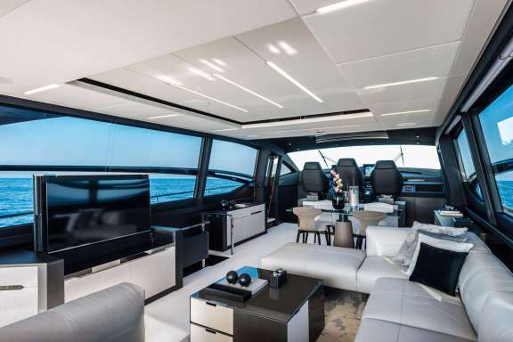 Salon with retractable window to aft deck