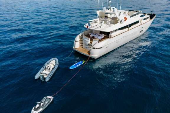 BEIJA FLORE - Twin #2 (2024)