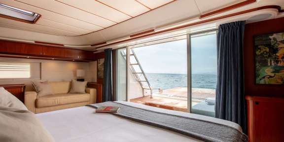 Image of SELENA yacht #15