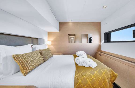 Image of NEOW yacht #9