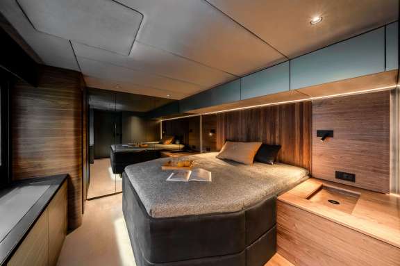 Image of DOUBLE HAPPINESS yacht #9