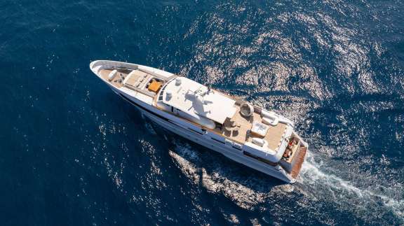 Image of SOPHIE BLUE yacht #3