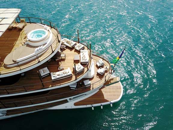 Image of Chakra yacht #5