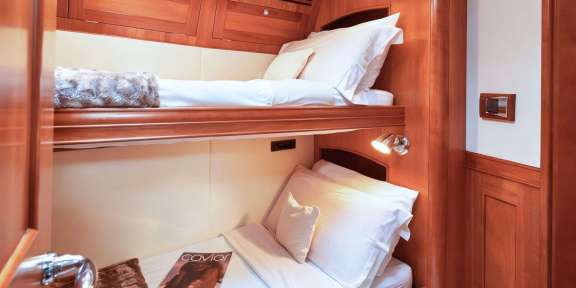 Image of DARK STAR OF LONDON yacht #12