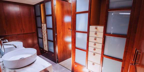 Image of FREE AT LAST yacht #10