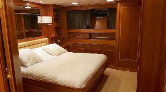 Image of ELLEN yacht #6