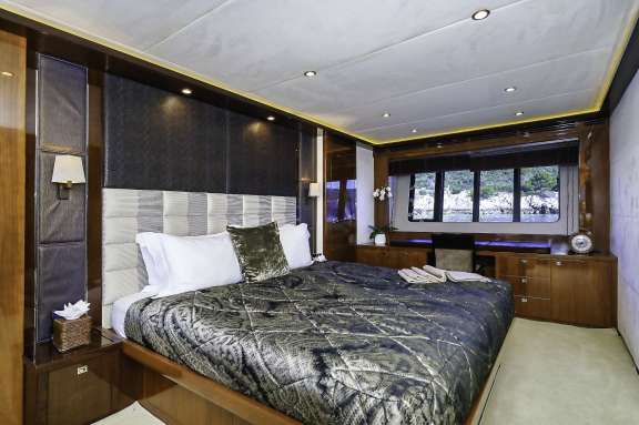 Image of AGAVE yacht #14