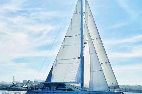 Review img # 34 of the yacht ELVIS MAGIC