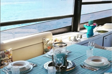 Review img # 12 of the yacht Prime