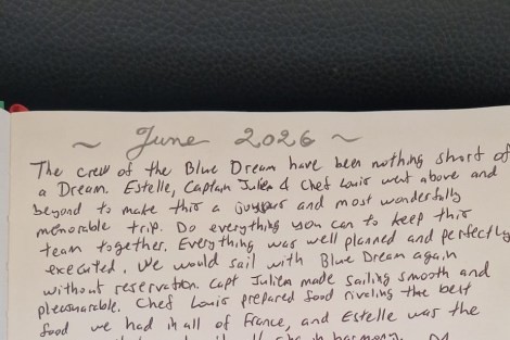 Review img # 34 of the yacht The Blue Dream